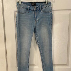 Abercrombie & Fitch Light Wash Jeans